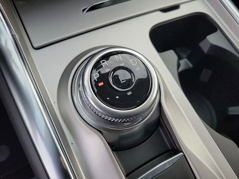 New 2023 Ford Explorer Limited w/ Limited Technology Package image 8