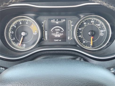 Used 2019 Jeep Cherokee Latitude Plus image 17