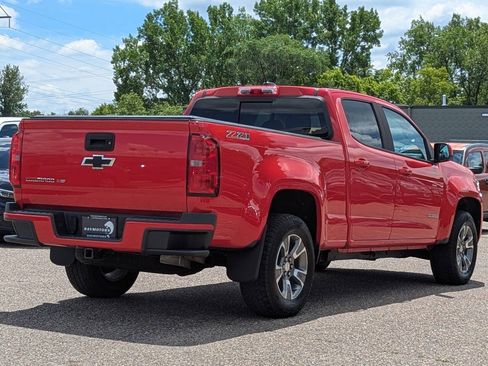Used 2017 Chevrolet Colorado Z71 AWD/4WD image 11