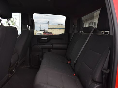 Used 2022 Chevrolet Silverado 1500 Custom AWD/4WD image 13