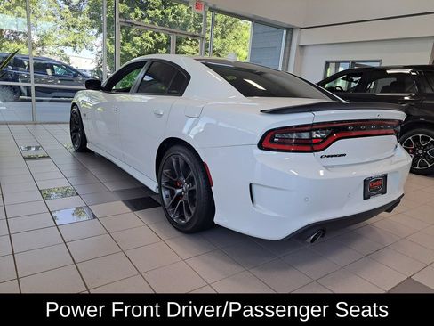 Certified 2022 Dodge Charger Scat Pack w/ Plus Group RWD image 5