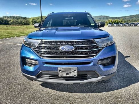 Used 2020 Ford Explorer XLT w/ Class III Trailer Tow Package AWD/4WD image 32