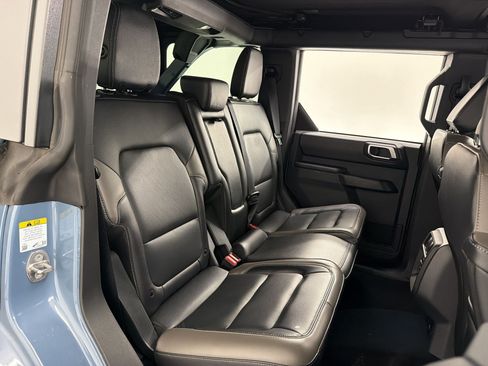 Used 2025 Ford Bronco Outer Banks AWD/4WD image 30