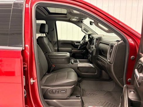 Used 2022 Chevrolet Silverado 1500 LTZ w/ LTZ Premium Package AWD/4WD image 11