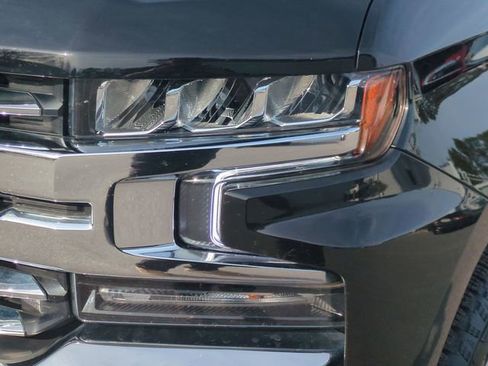 Used 2021 Chevrolet Silverado 1500 LTZ w/ LTZ Premium Package image 9