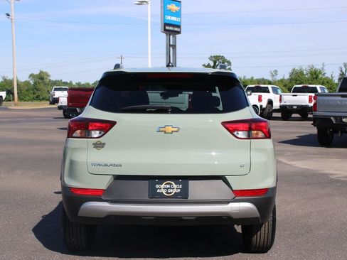 New 2026 Chevrolet TrailBlazer LT FWD image 8