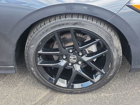 Used 2024 Honda Civic Sport image 8