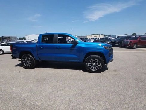 Used 2024 Chevrolet Colorado Z71 w/ Z71 Convenience Package 2 image 6