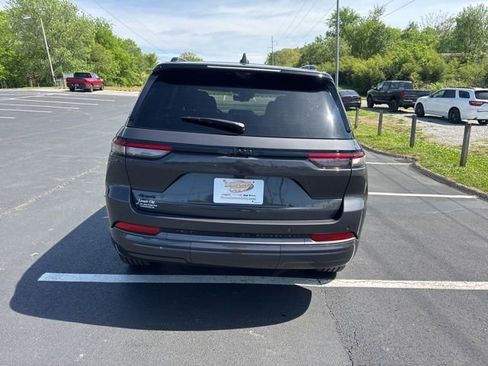 New 2026 Jeep Grand Cherokee Limited AWD/4WD image 6