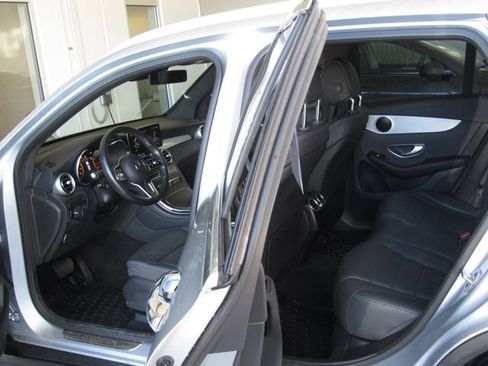 Used 2022 Mercedes-Benz GLC 300 4MATIC image 13
