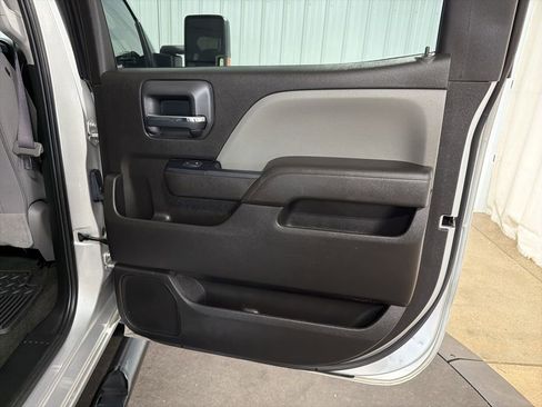 Used 2017 Chevrolet Silverado 2500 W/T w/ WT Fleet Convenience Package AWD/4WD image 18
