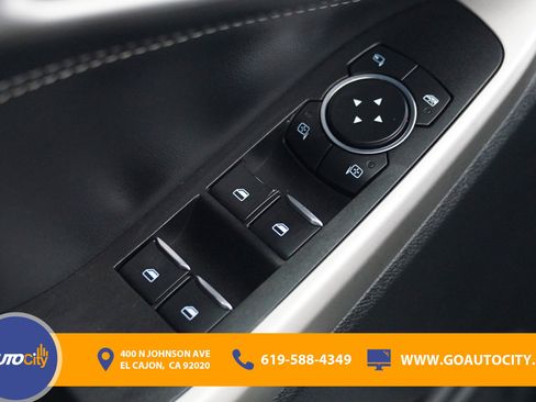 Used 2022 Ford Explorer Limited w/ Equipment Group 301A image 20