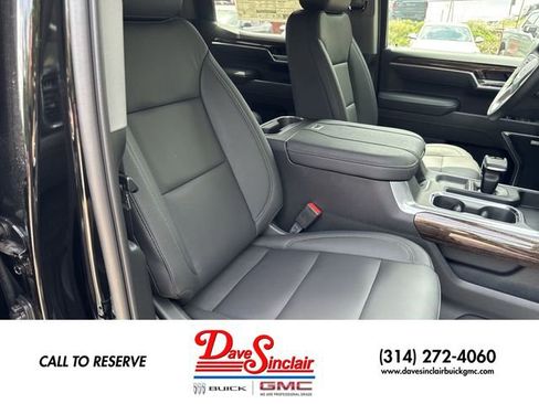 New 2026 GMC Sierra 1500 Elevation w/ Elevation Premium Package AWD/4WD image 32