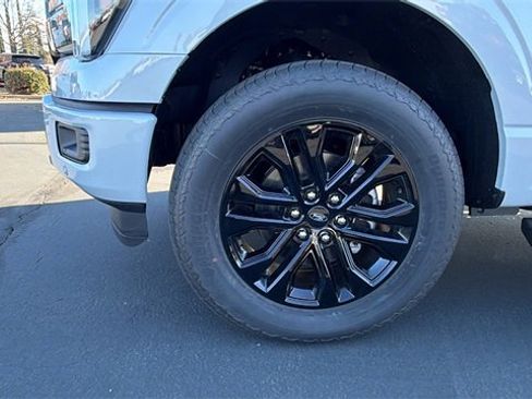 New 2025 Ford F150 Lariat w/ Equipment Group 502A High image 10