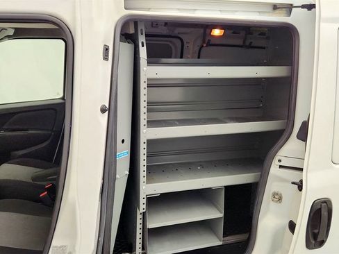 Used 2018 RAM ProMaster City Tradesman SLT FWD image 20
