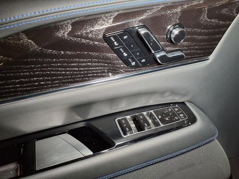 New 2026 Cadillac Escalade IQL Luxury AWD/4WD image 16