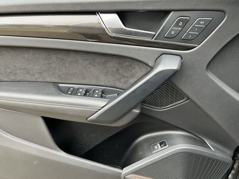 Used 2020 Audi SQ5 Premium Plus w/ Premium Plus Package image 14