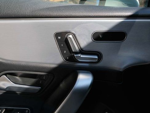 Used 2019 Mercedes-Benz A 220 4MATIC w/ Driver Assistance Package image 18