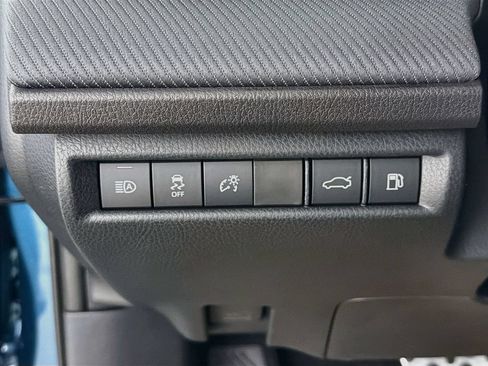 New 2026 Toyota Camry SE w/ Convenience Package AWD/4WD image 10