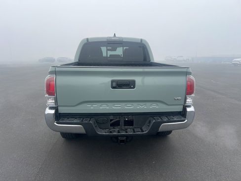 Used 2022 Toyota Tacoma SR5 image 5