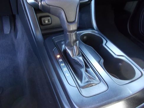 Used 2020 Chevrolet Colorado W/T image 30