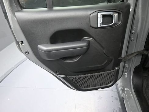Used 2023 Jeep Wrangler Unlimited w/ Cold Weather Group AWD/4WD image 26