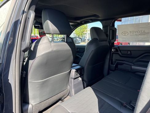 New 2026 Toyota 4Runner TRD Off-Road Premium AWD/4WD image 15