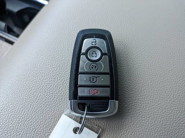 Used 2024 Ford Expedition Limited RWD image 35