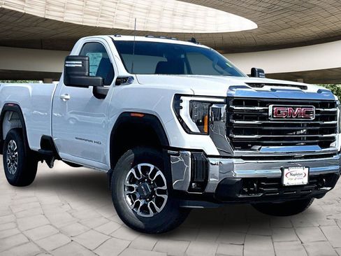 New 2026 GMC Sierra 2500 SLE AWD/4WD image 2