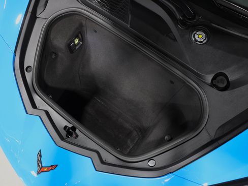 Used 2022 Chevrolet Corvette Stingray Convertible w/ 1LT RWD image 74