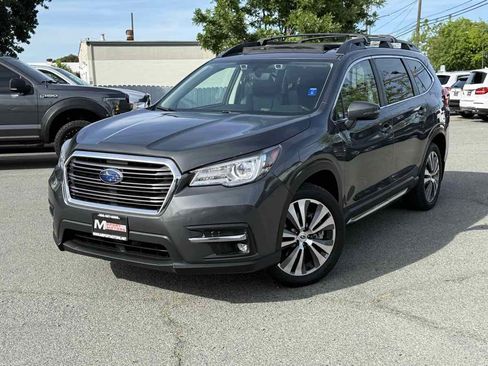 Used 2020 Subaru Ascent Limited w/ Technology Package AWD/4WD image 3