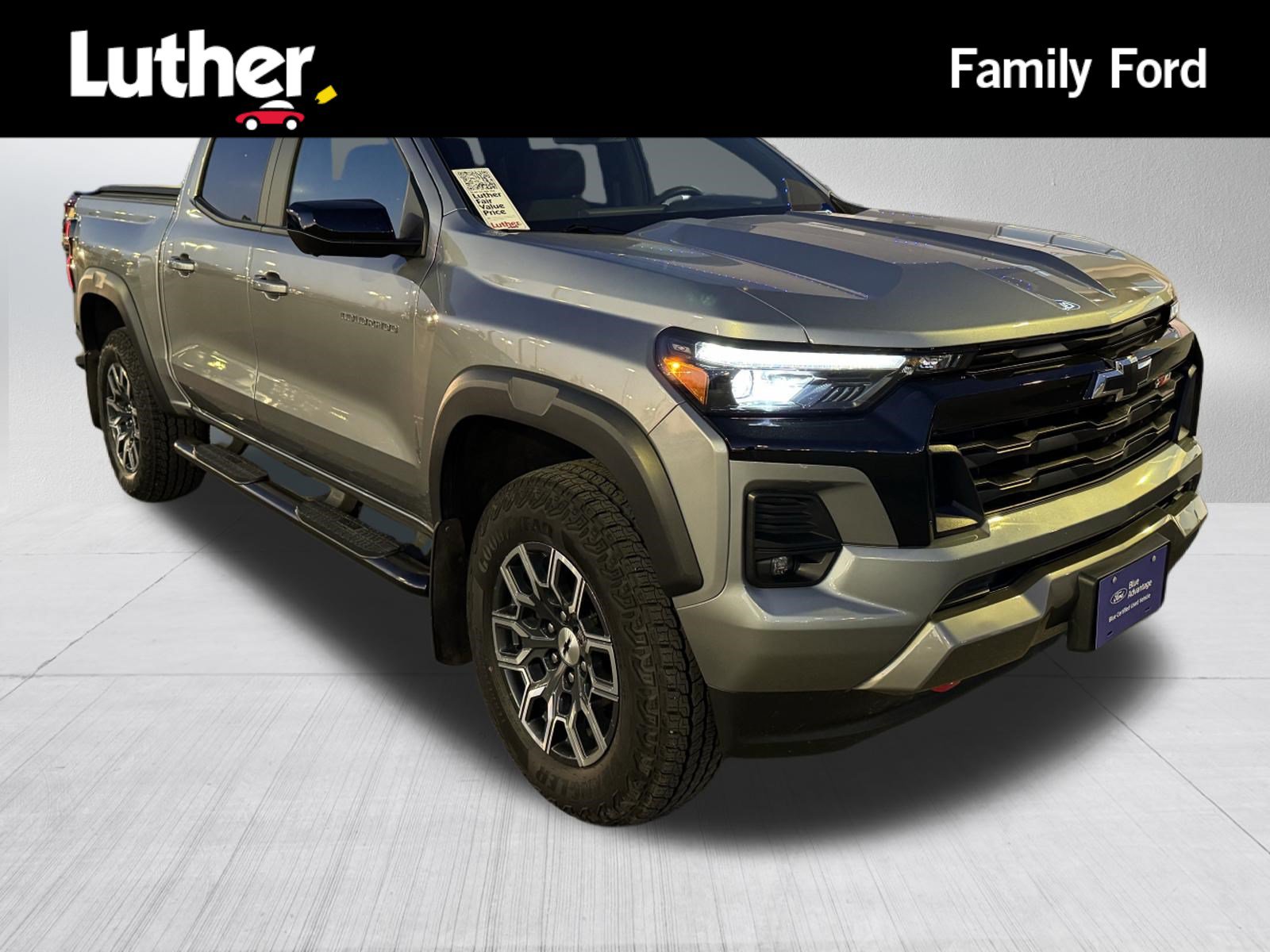 Used 2024 Chevrolet Colorado Z71 w/ Z71 Convenience Package 2 AWD/4WD image 1