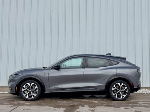 Used 2023 Ford Mustang Mach-E Premium image 2