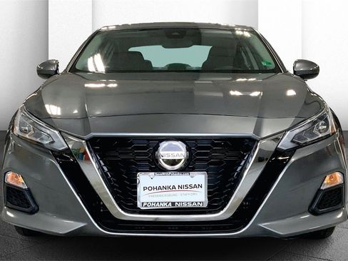 Certified 2022 Nissan Altima 2.5 SV image 2