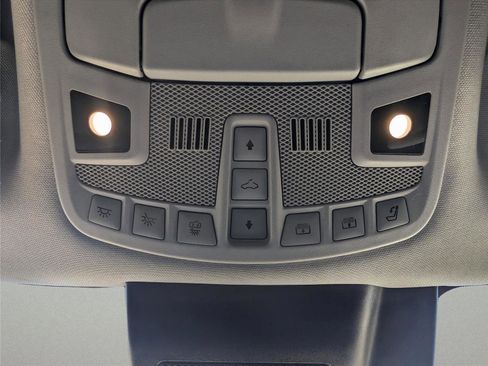 Used 2019 Lincoln Navigator L Reserve w/ Cargo Package image 39