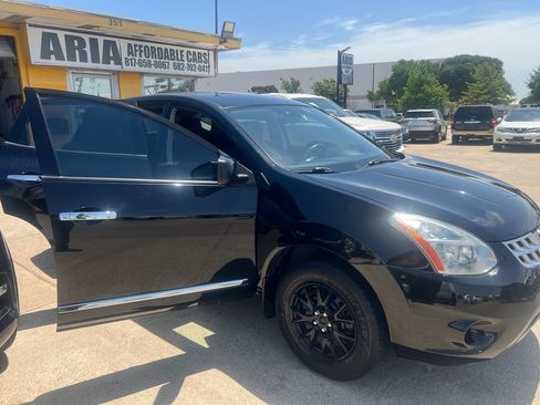 Used 2012 Nissan Rogue S FWD image 6