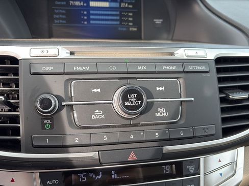 Used 2015 Honda Accord LX image 11