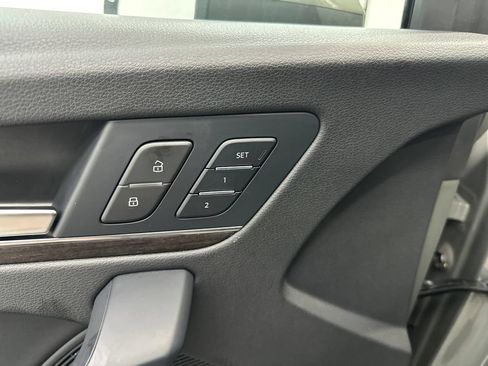 Used 2024 Audi Q5 2.0T Premium Plus AWD/4WD image 12