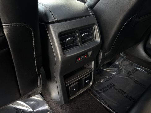 Used 2020 Ford Edge Titanium w/ Equipment Group 301A image 31