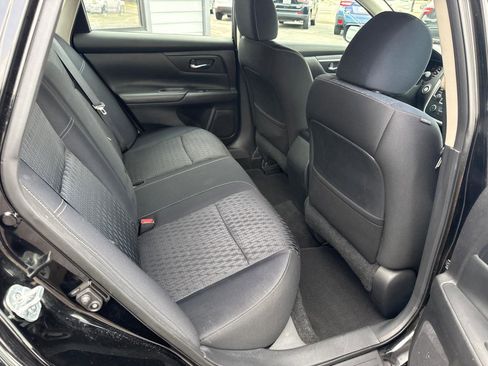 Used 2016 Nissan Altima 2.5 S w/ Power Driver Seat Package FWD image 9
