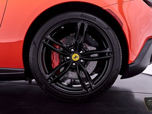 Used 2021 Ferrari Roma RWD image 34