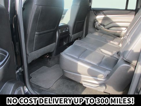 Used 2018 Chevrolet Suburban LT AWD/4WD image 29