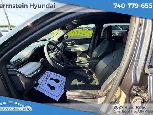 Used 2024 Jeep Compass Limited w/ Elite Group AWD/4WD image 17
