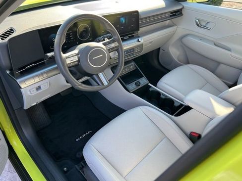 Certified 2025 Hyundai Kona Limited image 17