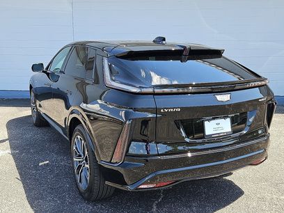 New 2025 Cadillac Lyriq Sport w/ LPO, Floor Liner Package