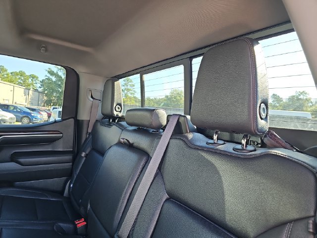 Used 2023 GMC Sierra 1500 SLT w/ SLT Premium Package AWD/4WD image 14