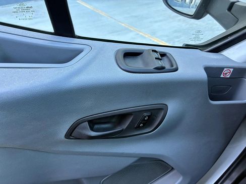 Used 2019 Ford Transit 350 156 DRW RWD image 19