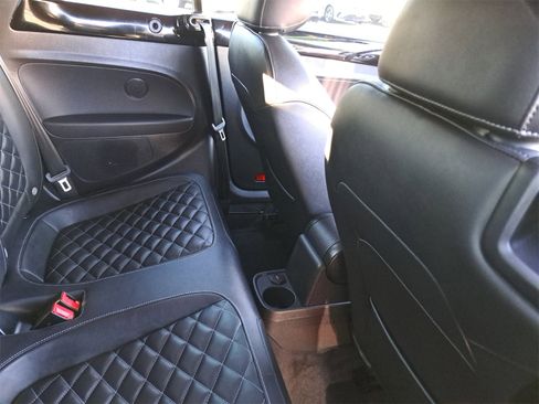 Used 2019 Volkswagen Beetle 2.0T Final Edition SEL image 11