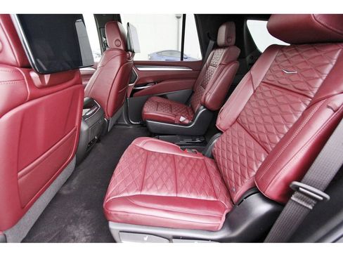 New 2026 Cadillac Escalade Sport image 7