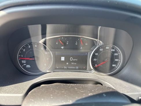 Used 2023 GMC Acadia SLT w/ Preferred Package image 14